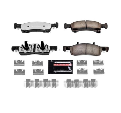 Power Stop 03-06 Ford Expedition Front Z36 Truck & Tow Brake Pads w/Hardware