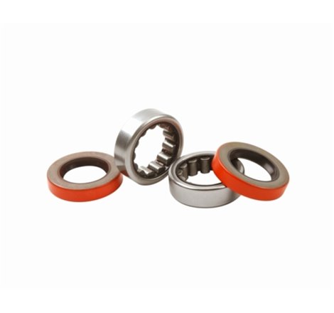Ford Racing 8.8 Inch Outer Axle Bearing and Seal Kit