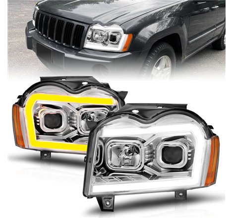 ANZO 05-07 Jeep Grand Cherokee Projector Headlights - w/ Light Bar Switchback Chrome Housing