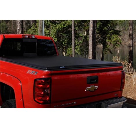 Lund 09-14 Ford F-150 Styleside (6.5ft. Bed) Hard Fold Tonneau Cover - Black