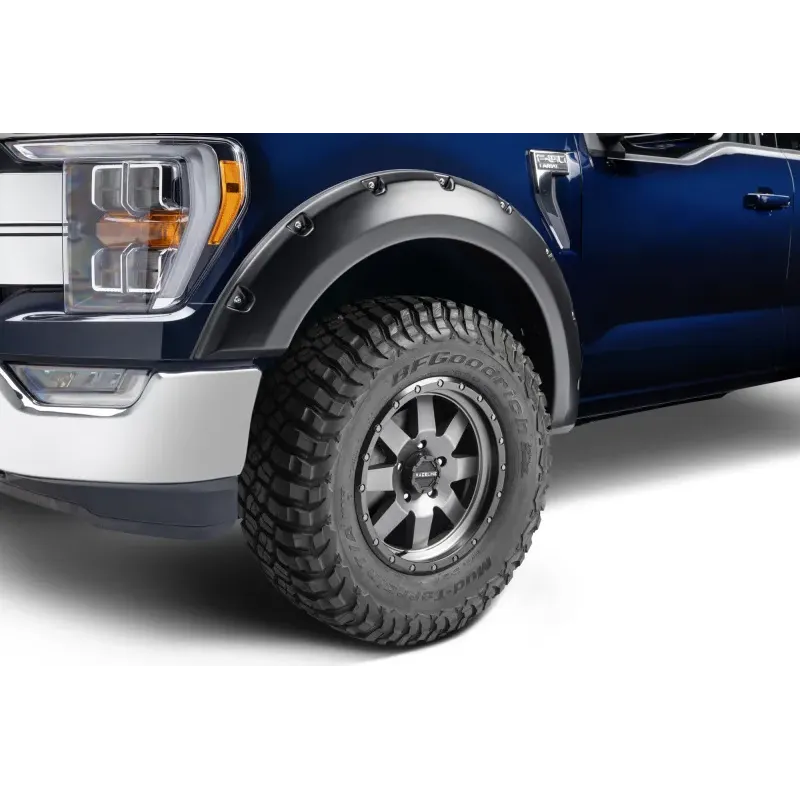 Bushwacker YJ FF Pocket Style 2 Piece Bushwacker YJ FF Pocket Style 2 Piece