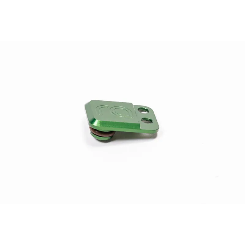 Radium Mitsubishi EVO X Fuel Tank Pressure Plug Radium Mitsubishi EVO X Fuel Tank Pressure Plug